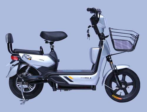 行業(yè)無(wú)序競(jìng)爭(zhēng)嚴(yán)重 電動(dòng)車知名品牌線上線下融合發(fā)展