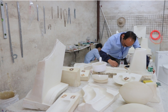品牌發(fā)展更上一層樓，日豐衛(wèi)浴正式啟動窯爐生產(chǎn)作業(yè)