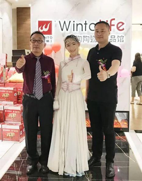 品牌大事|呼市宏陶精品館首戰開門紅，引爆周末狂歡潮