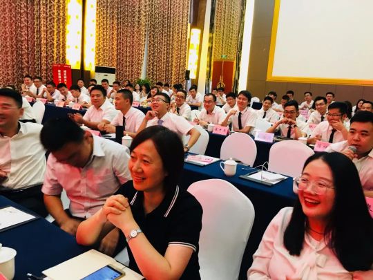 火星人集成灶銷售部9月績溪會議：我們是最棒的團隊！